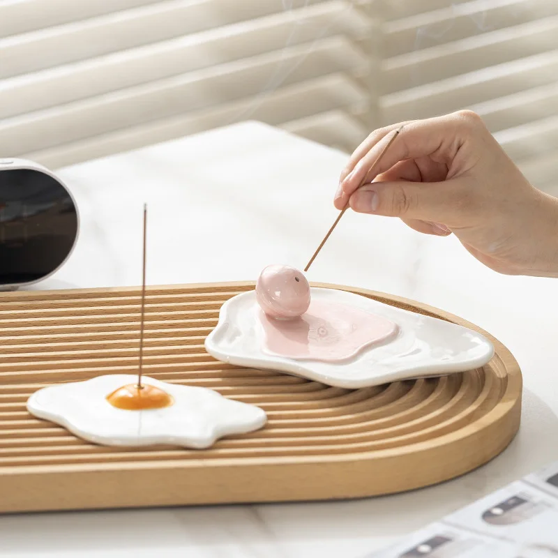 Home Fragrance Japan - ที่วางธูปเซรามิกรูปไข่ทอด ของตกแต่งบ้าน ที่วางธูปแบบแท่ง ของตกแต่งโต๊ะ ของตกแต่งบ้าน ของขวัญสำหรับโยคะและสปา