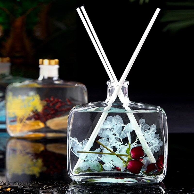 ชุดกระจายกลิ่นหอมแบบก้านไม้หอม - Home Fragrance Aroma Set บทวิจารณ์และราคา