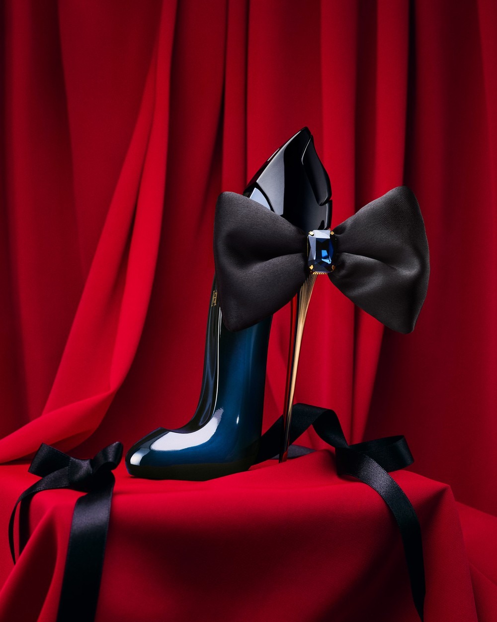 Carolina Herrera Good Girl Bow - Shop Home Fragrance บทวิจารณ์และราคา